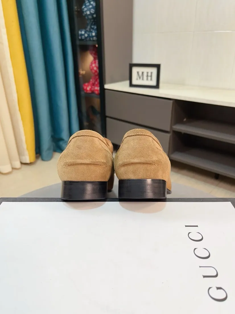 Men's shoes 💰500🌹🌹【GUCCI】The most popular classic Gucci leather shoes. Synchronized with the official website, the upper is made of Italian first-layer cowhide ➕cowhide lining, with unique brand and unique craftsmanship. Highlighting the hot style of the new year. Stop hesitating, stop wandering, get it now. Number: 38--44